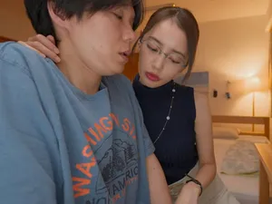 Điên cuồng cưỡi ngựa trưởng thành, họng sâu, mặt, cực khoái, nuốt tinh dịch, góc nhìn thứ nhất