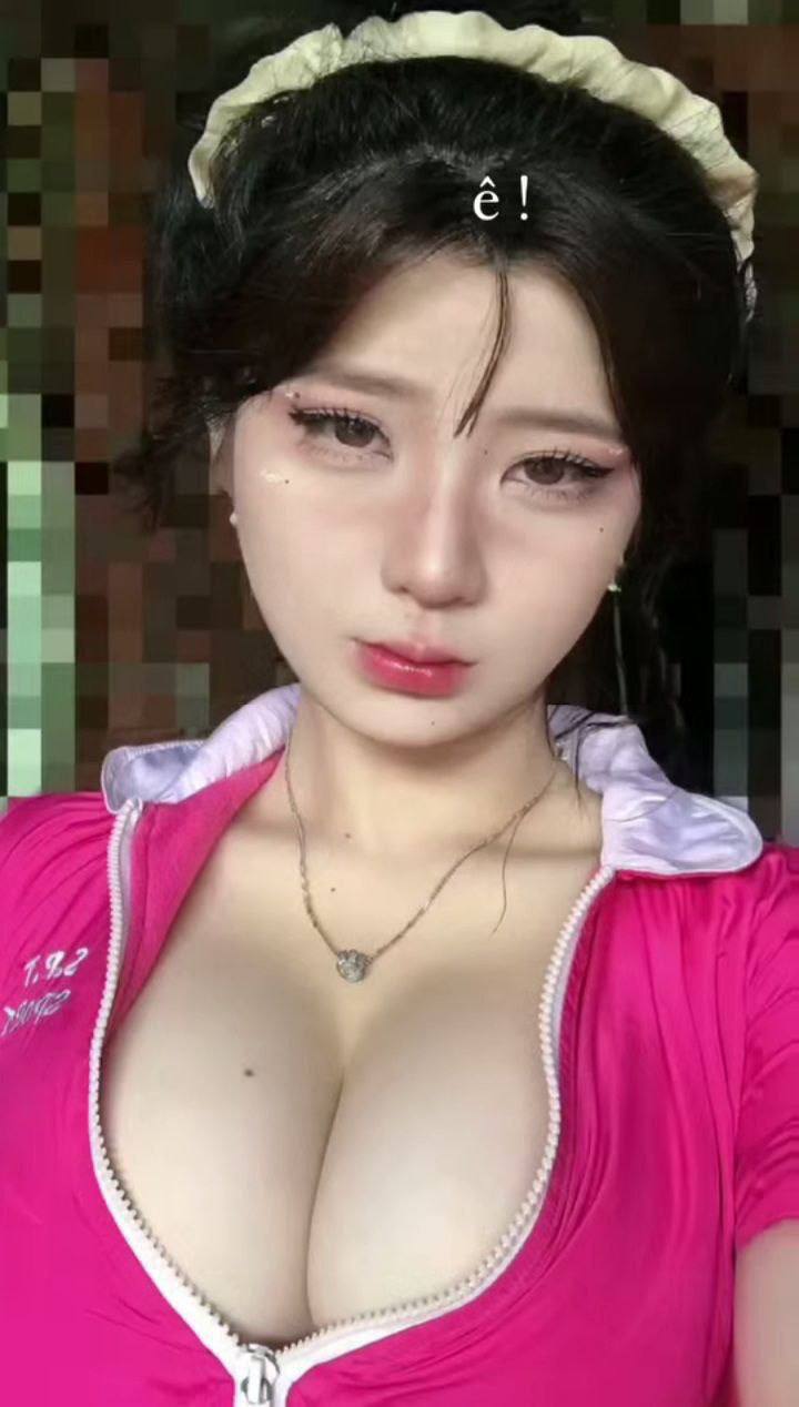 Loạt phim về mẹ - Nhiều bà mẹ ngực to bị xuất tinh vào âm đạo bởi BBC